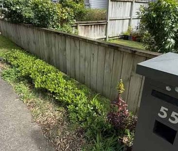 Well maintained 3-Bed Townhouse + Double Garage - Photo 3