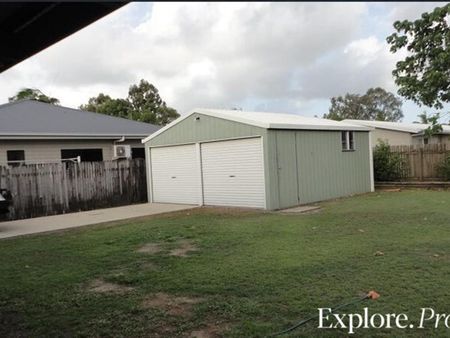 2 Bedroom With Large Shed - Photo 2