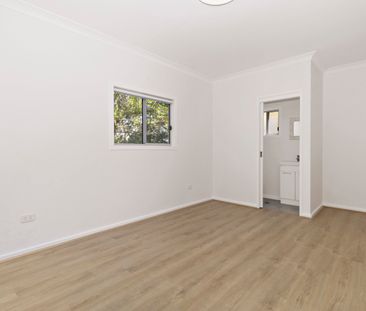 9 Griffiths Street, Charlestown NSW 2290 - House For Rent | Domain - Photo 2