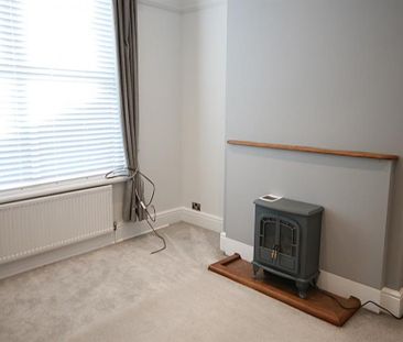 2 Bedroom Terraced To Let - Photo 1