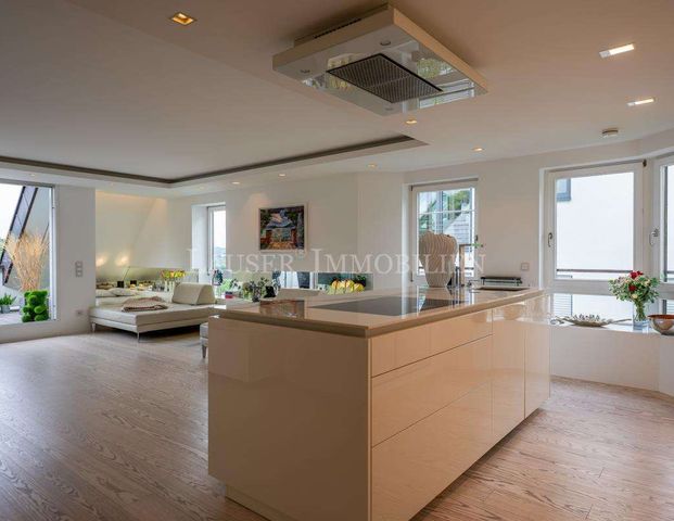 Luxuriöse Drei-Zimmer-Wohnung mit Balkon in S-Sonnenberg - Photo 1