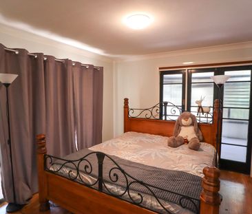 DUAL LIVING OPPORTUNITY - Photo 4