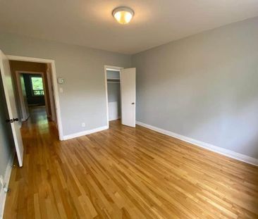 4867 Av. Lacombe, Montréal (Côte-des-Neiges, QC H3W - Photo 5