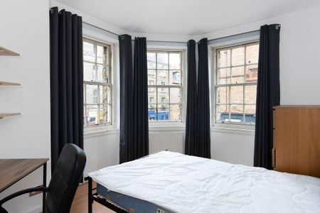 3 bedroom flat to rent - Photo 4