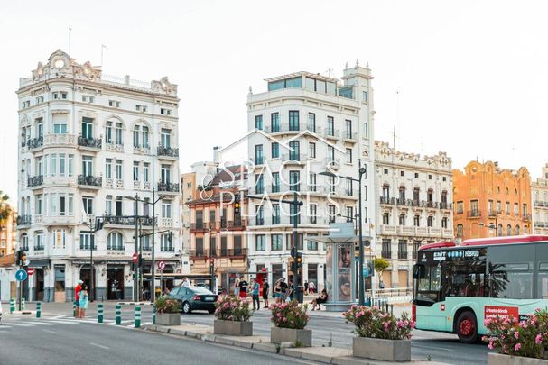 3 room luxury Apartment for rent in Valencia - Photo 1