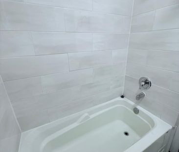 For Lease - 1050 Eglinton Avenue Unit# A, Toronto, Ontario - Photo 5