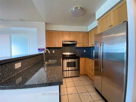 For Lease - 23 Lorraine Drive Unit# 1511, Toronto, Ontario - Photo 3