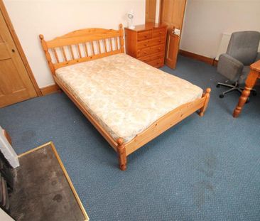 5 bedroom terraced house to rent - Photo 4