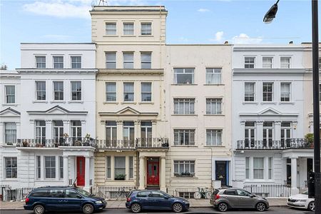 A wonderfully bright two bedroom apartment on Kensington Park Road - Photo 4