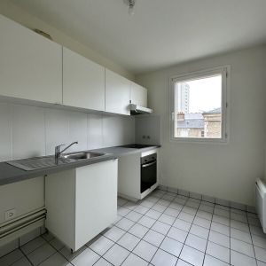 Location Appartement 2 pièces 52m² ORLEANS 45000 - Photo 2