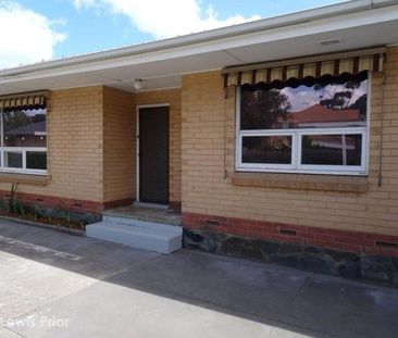 Affordable Homette In Great Location - Photo 2