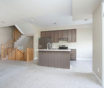 For Lease - 1104 Lockie Drive, Oshawa, Ontario - Photo 4