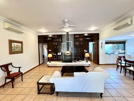 Excellent 4 Bedroom house / villa for rent in Albufereta, Costa Blanca - Photo 3
