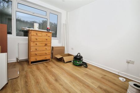 Birchanger Road, London, SE25 5BQ - Photo 3