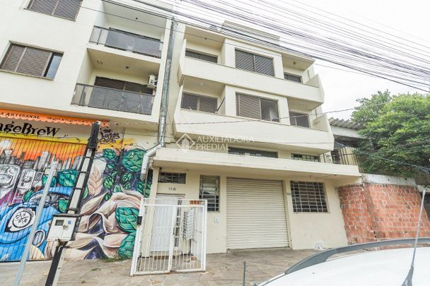 Apartamento com 1 quarto e 68m² para alugar em Passo da Areia, Porto Alegre. - Photo 1