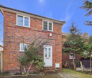 3 bedroom semi-detached house to rent - Photo 6