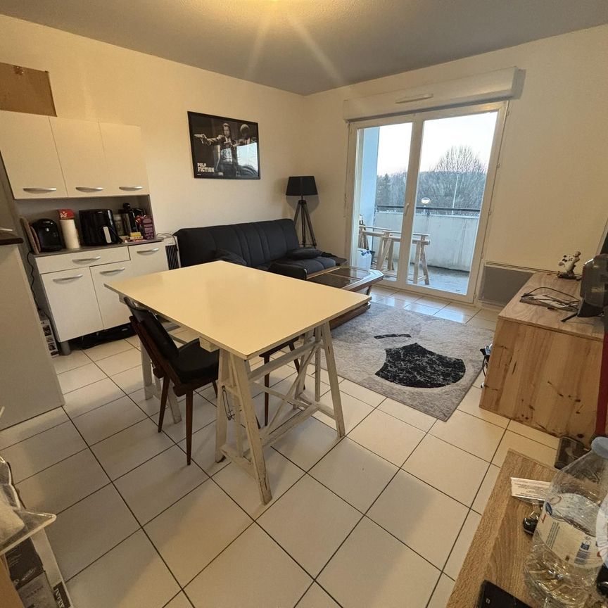 Location Appartement 2 pièces 35m² MOURENX 64150 - Photo 1