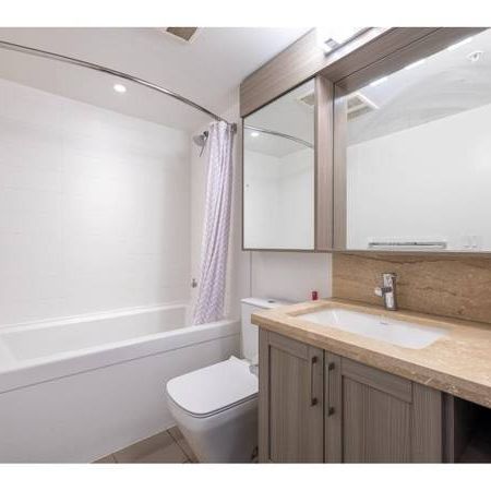 $2,550 – 30th floor 1br/1den Joyce-Collingwood/Metrotown - Photo 3