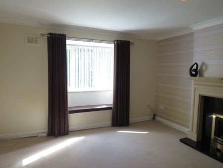 Ella Park, Hull, Anlaby - Photo 3