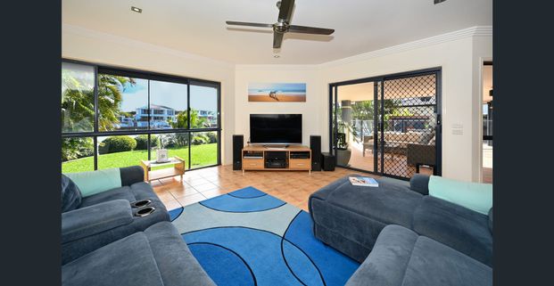 Imagine Living on the Water front! - Photo 1