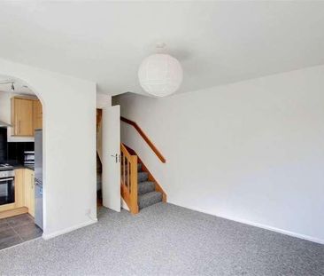 Cobb Close, Datchet, SL3 - Photo 6