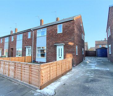 3 bed house to rent in Langdale Crescent, Middlesbrough, TS6 - Photo 1