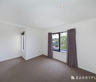 Generous space and modern comfort. - Photo 2