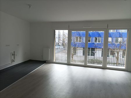 Location Appartement 4 pièces 85m² - Photo 4