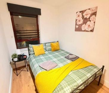 Room in a Shared Flat, Harrow Road, W10 - Photo 1