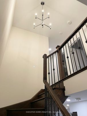 For Lease - 51 Lorne Thomas Place, New Tecumseth, Ontario - Photo 1