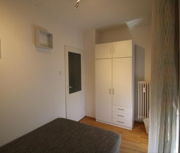 Kiadó felújított panel lakás - Pécs - Fotó 1