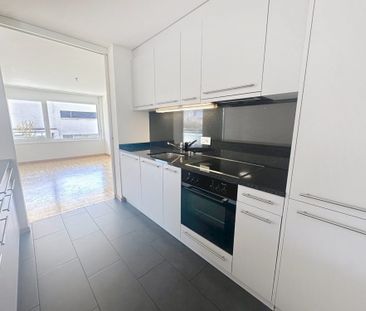 Magnifique appartement de 4.5 pièces au rez-de-chaussée - Photo 3
