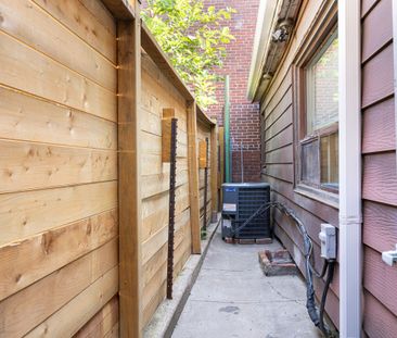 For Lease - 246 Niagara Street Unit# Main, Toronto, Ontario - Photo 4