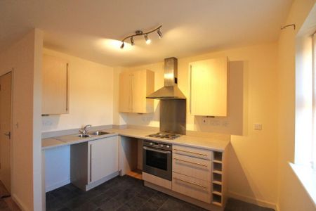 2 bedroom flat to rent - Photo 3