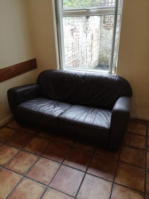 11 Agincourt Street, Belfast, BT7 1RB - Photo 1