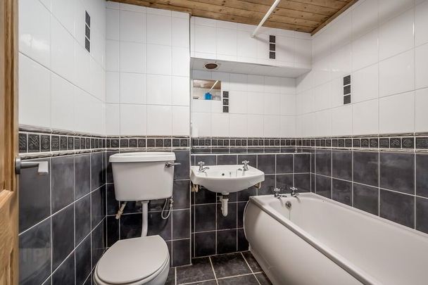 1d Moylena House, Belfast, BT10 0EG - Photo 1