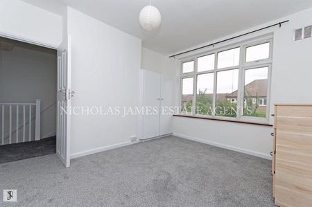 3 bedroom terraced house to rent - Photo 3