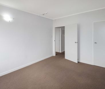 Thorndon Living - Photo 2