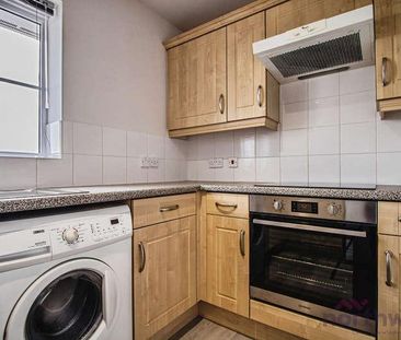 School Lane, Sandbach, CW11 - Photo 6