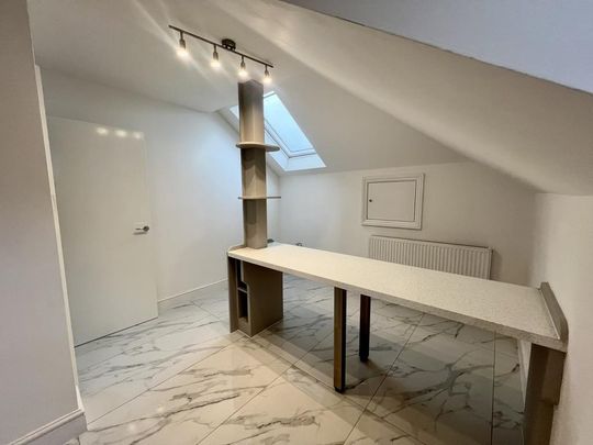 3 bedroom flat to rent - Photo 1