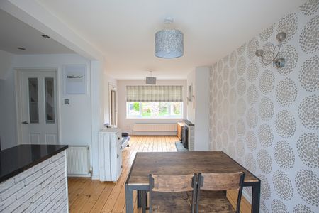 2 bed semi-detached house to rent in Harrington Gardens, Pinhoe, Exeter - Photo 3