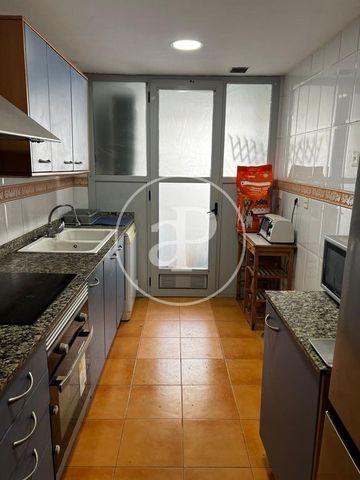 3 bedroom luxury penthouse for rent in Valencia - Photo 5