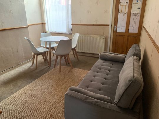 3 Bed Terraced House, Thornill Road, CV1 - Photo 1