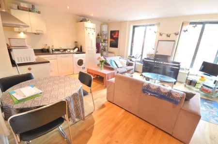 Pearl House, Lower Ormond Street, Manchester City Centre, Manchester, M1 5QE - Photo 2