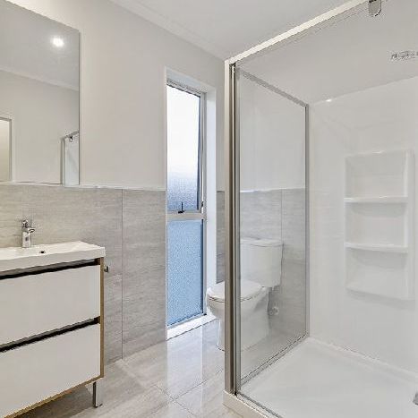 Property Management2 Flounder Rd, Hobsonville - House for Rent - Photo 1