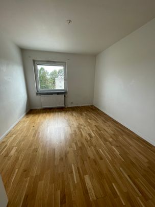 Strandvägen 19 - Photo 1