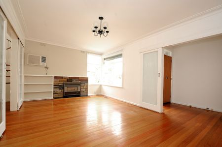 101 Whites Lane, Glen Waverley - Photo 4
