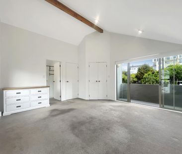 Sunny 3 bedroom 2 Bathroom - Walking to Parnell Primary School - Photo 3