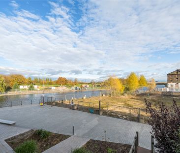 2 bedroom duplex to rent Merlin Drive, Fletton Quays, Peterborough,... - Photo 6