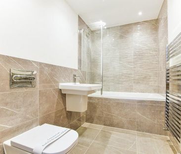 5 bedroom detached house to rent - Photo 6